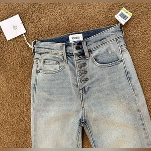 PISTOLA CARA HIGH RISE VINTAGE SKINNY JEAN IN JOLIE. Size: 24